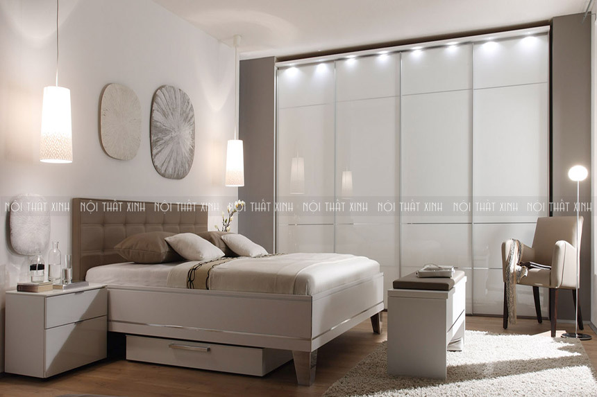 Kết hợp màu sắc xám - trắng tương phản cho phòng ngủ sáng tạo