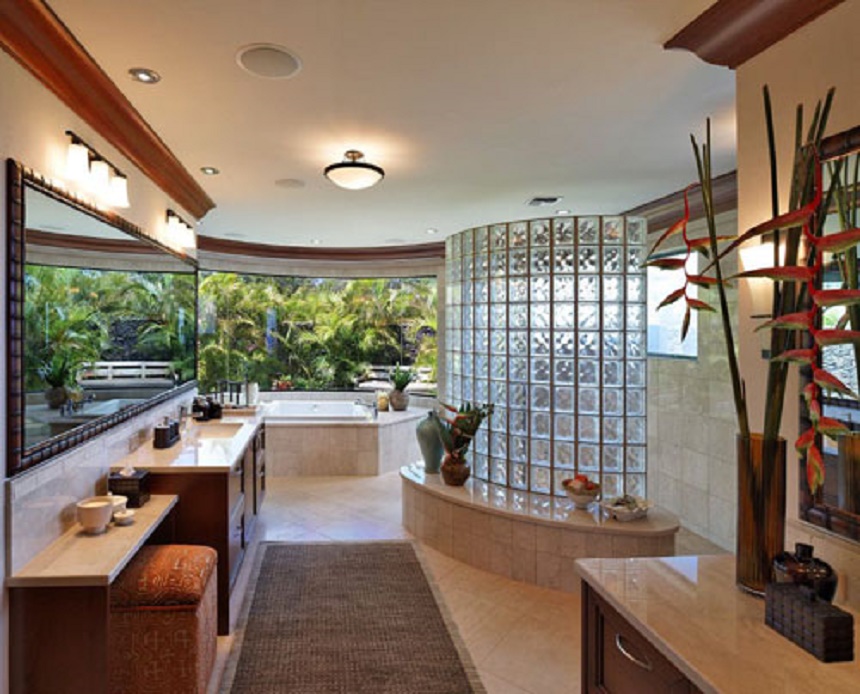 Phòng tắm hiện đại với gạch thủy tinh