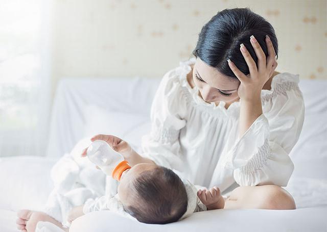5 cách trị rụng tóc sau sinh an toàn và hiệu quả cho mẹ bỉm sữa